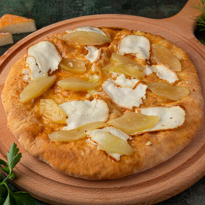 Хачапури с Грушей в Елки Холл по цене 650 ₽