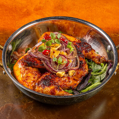 Цыпленок Тапака в Rezzo по цене 1290 ₽