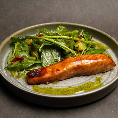 Лосось терияки с тёплым салатом в Мы Же На Ты по цене 2090 ₽