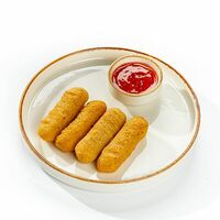 Сырные палочки из моцареллы в The Brasserie