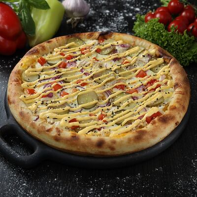 Пицца Чизбургер 22 см в Loca Pizza по цене 550 ₽