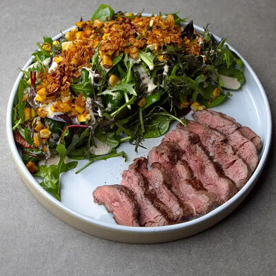 Салат говядина гриль в 321 Club by Novikov по цене 1310