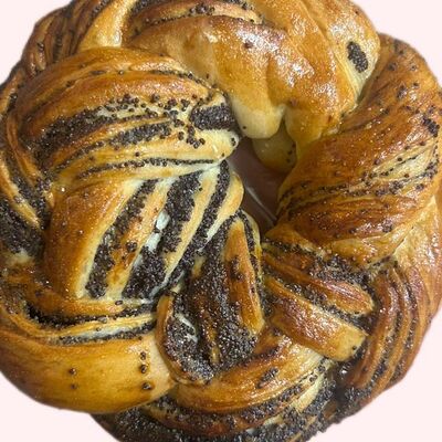 Маковая косичка в Пекарня кондитерская вишенка по цене 95 ₽