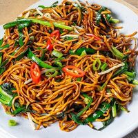 Wok Японский удон с поросенком в Японский Food Sale