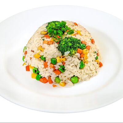 Жареный рис с овощами в Дамплинг Репаблик по цене 310 ₽