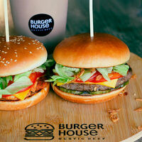 Логотип Burger House