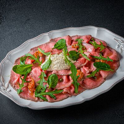 Вителло тоннато в Florentini City Café по цене 990 ₽