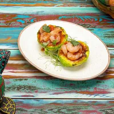 Креветка в авокадов Burritos по цене 800 ₽