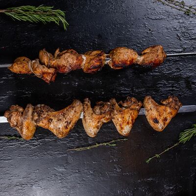 Шашлык из куриных крыльев в соусе терияки в Красножар по цене 580 ₽