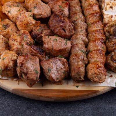 Сет шашлыков Люля-кебабовый микс в Шакароб по цене 3200 ₽