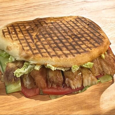 Шаурма в лепешкев Тандырoff по цене 439 ₽