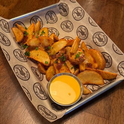 Деревенский картофель в John Gilroys по цене 630 ₽