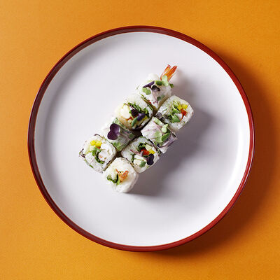 Спринг ролл руккола с креветкой в VASILCHUKI Chaihona №1 по цене 490