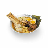 Рамен с говядиной Yugen в Tom Yum Bar