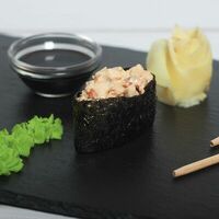 Гункан карай унаги в Японец