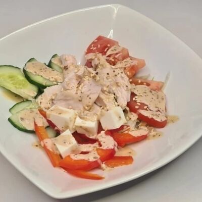 Салат Юми с курицей в Ymi по цене 337 ₽
