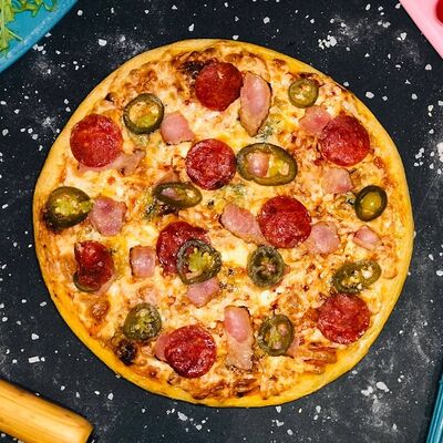 Пицца Острая с халапеньо в Barbara Pizza по цене 760 ₽