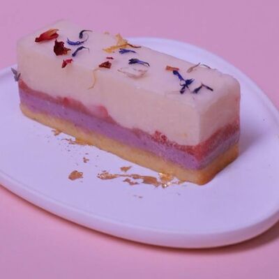 Вкус лета в Еще одна кондитерская по цене 430 ₽