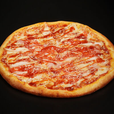 Пицца Курица BBQ 30 см в Ямал еда по цене 780 ₽