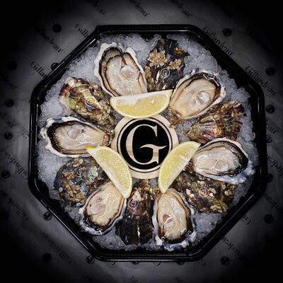 Сет Special G в 13 Oysters по цене 3000 ₽