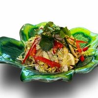 Салат с пекинской капустой в Хариzма