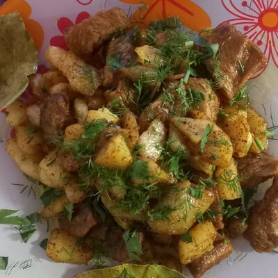 Жаркое говяжье в Сказка Востока по цене 400 ₽