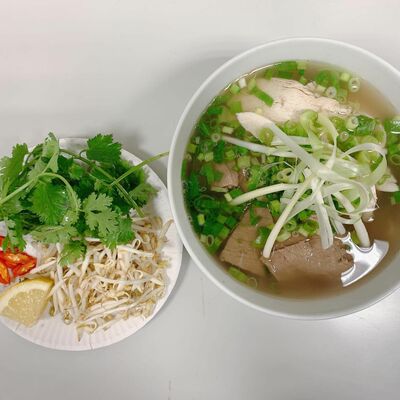 Суп Фо Бо Га Pho bo ga в Кафе Pho Ханой по цене 600 ₽