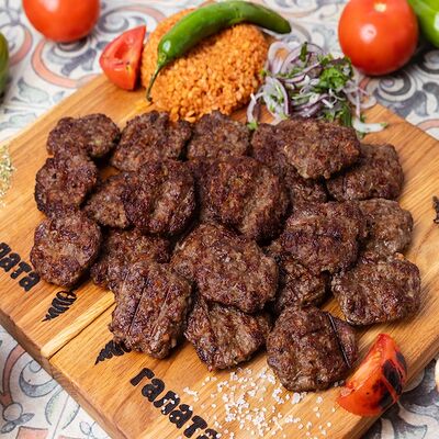 Комбо из кёфте халяль в Cappadocian Grill по цене 3499 ₽