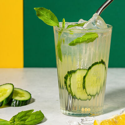 Лимонад Базилик и огурец в Лапшичная Изи по цене 150 ₽