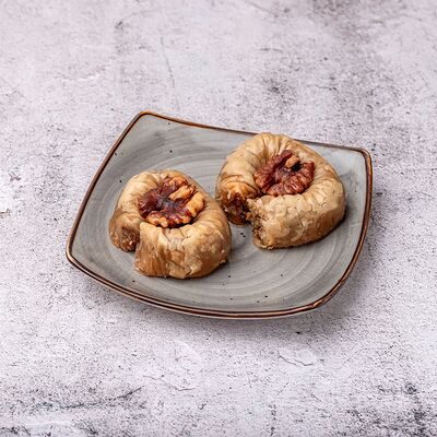 Дворцовая пахлава с грецким орехом в Афрасиаб по цене 170 ₽