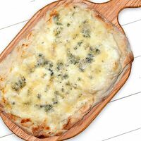 Четыре сыра римская в Пицца паста