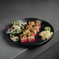 Запеченный ролл с тунцом в Hookah Place Vostok