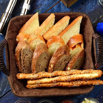 Хлебная корзина в Браухаус Альтштадт по цене 150 ₽