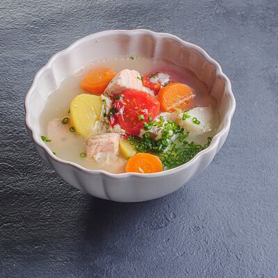 Уха по-фински сливочнаяв LAFA FAMILY по цене 745 ₽