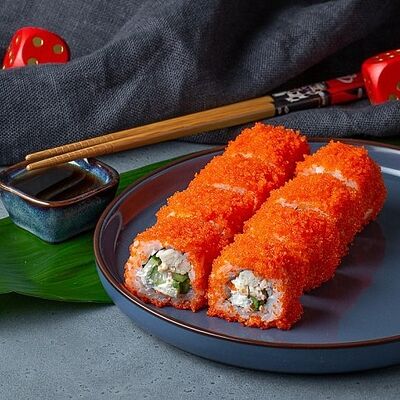 Ролл калифорния с крабом в Изи Паб по цене 495 ₽