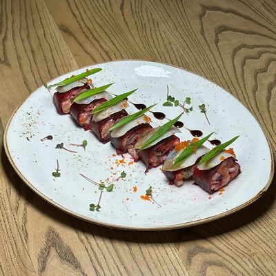 Салат Сельдь в пальто в Кубанские пивоварни по цене 390 ₽