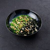 Чукка с ореховым соусом в Nau