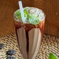 Молочный коктейль Шоколадный бум в TISHINCOFF