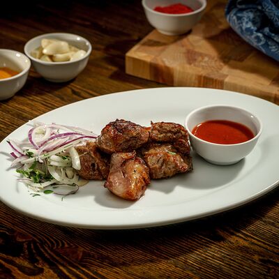 Шашлык из бараньей мякоти в Пловная по цене 650 ₽