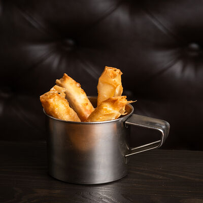 Сырные сигары в Beer & Grill по цене 370 ₽