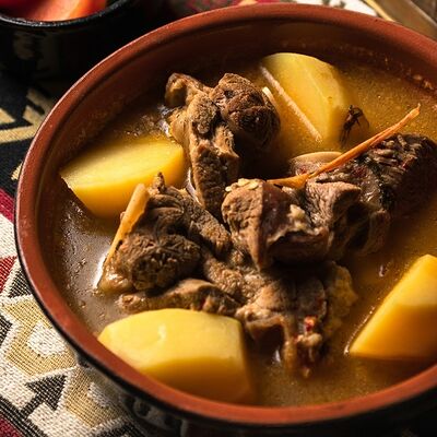 Хашлама с картофелем в Хинкальная Сациви по цене 1525 ₽