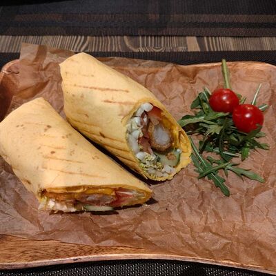 Твистер с креветками в Сушико по цене 450 ₽