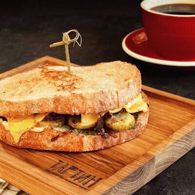 Сэндвич Джеймс Уэбб в ТАРТИН 428F по цене 676 ₽