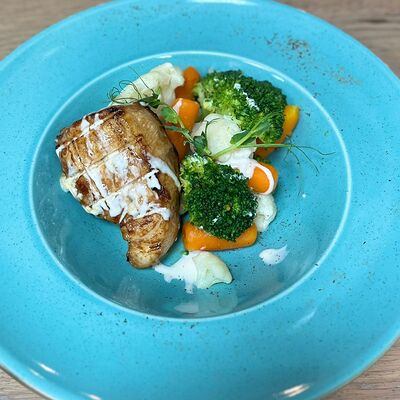 Филе белой рыбы с овощами на парув Лес и лис по цене 980 ₽