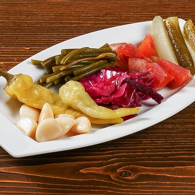 Домашние соленья в Lav Хаш по цене 690 ₽