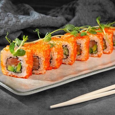 Калифорния с лососем в Sarang по цене 487 ₽