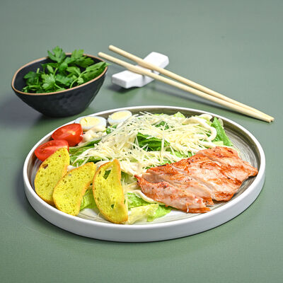 Салат Цезарь с курицей в Зебры по цене 590 ₽