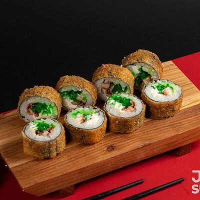 Темпура-ролл Унаги с угрем в Рыбин Гуд Sushi Premium по цене 780 ₽