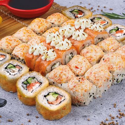 Сет роллов №10 в SUSHIBOX по цене 1429 ₽