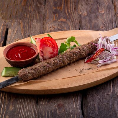 Люля-кебаб из баранины в У Ханумы по цене 540 ₽